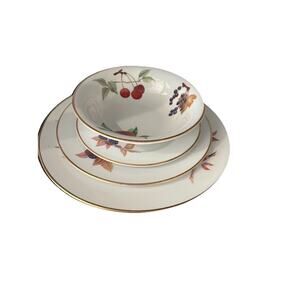 6 PC Royal Worcester EVESHAM Gold Place Setting- Dinner Luncheon/Dessert Bowl